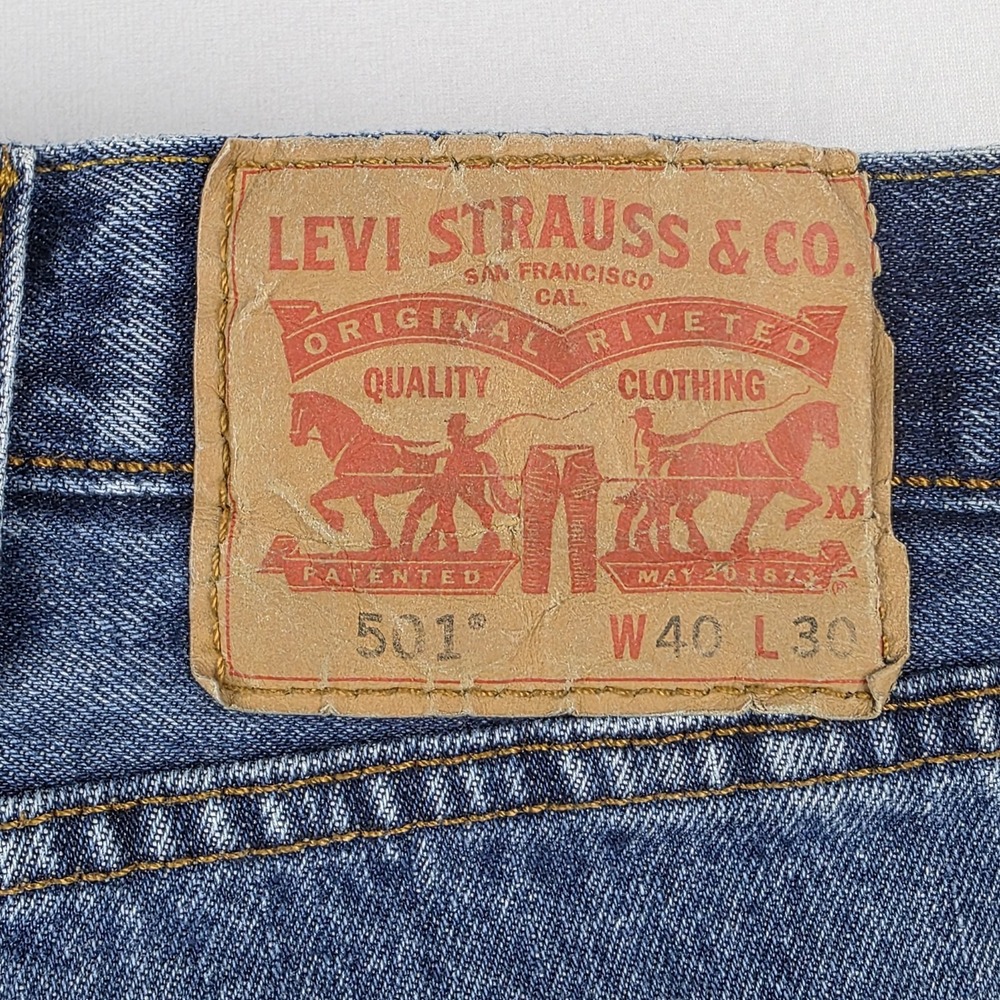 Levis Jeans Mens Size 40x30 501 XX Button Fly Dark Wash Blue Denim Pants - Picture 6 of 13